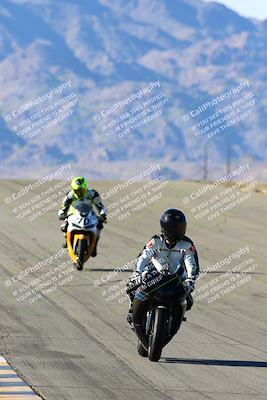 media/Jan-08-2022-SoCal Trackdays (Sat) [[1ec2777125]]/Turn 10 Backside (930am)/